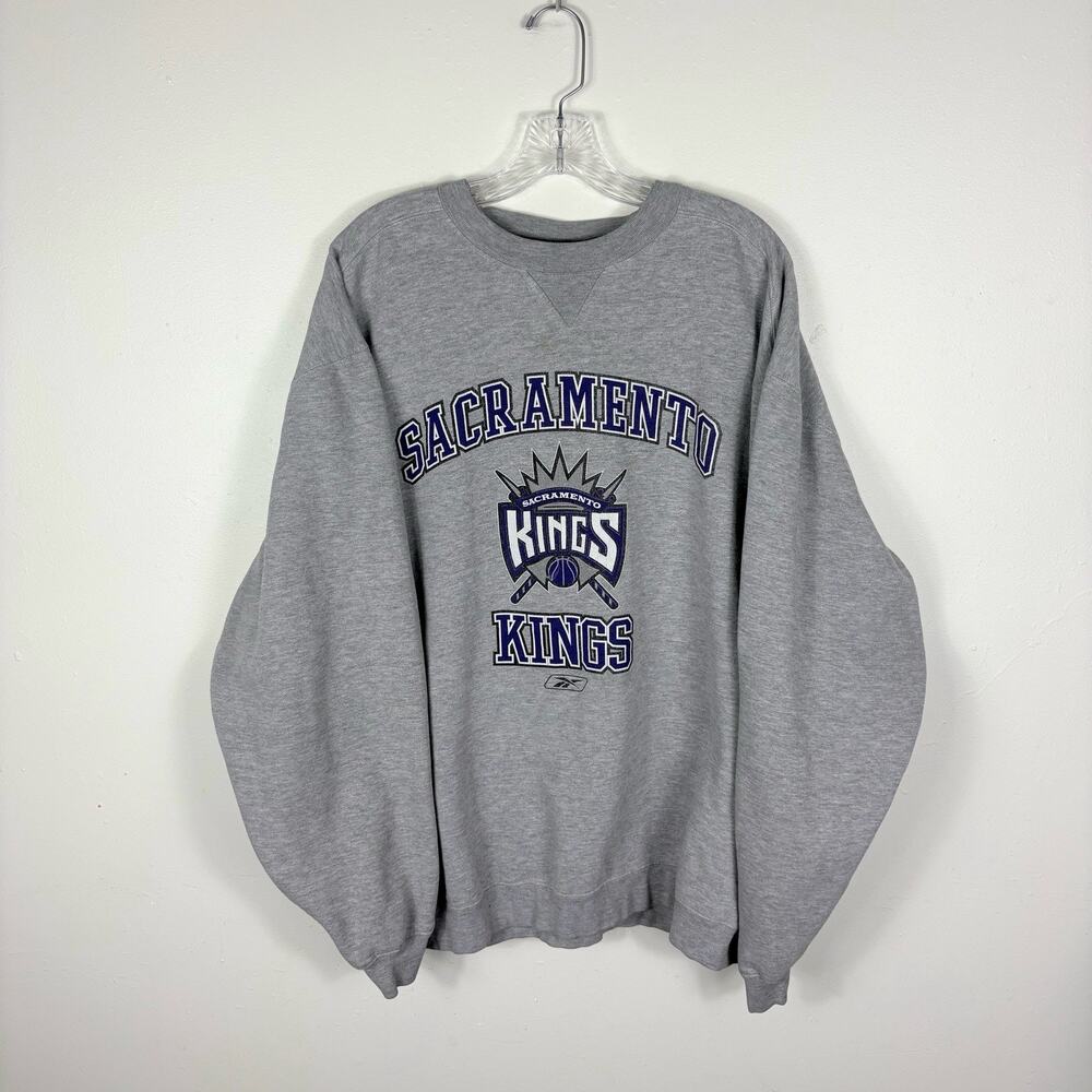 Vtg Y2K Reebok Sweatshirt Men’s XL Gray Sacramento Kings NBA Streetwear Hip Hop